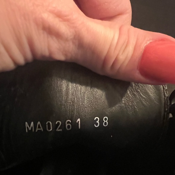 Authentic Louis Vuitton Laureate Platform Desert Boot - Picture 12 of 13